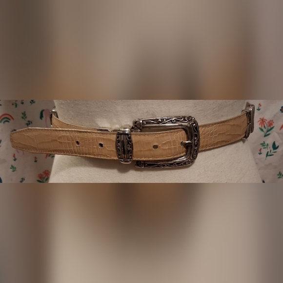 Vintage Brighton White & Tan Reversible Croc Neutral Boho Western Belt SZ L 34in main image 4